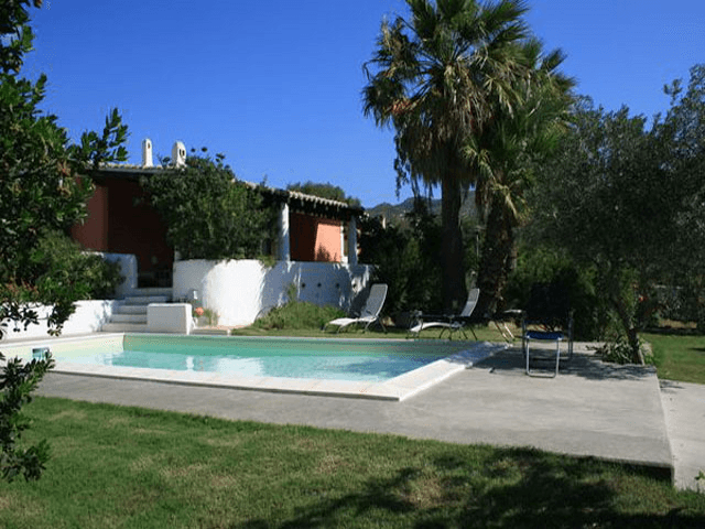 Villa Venere Sardinie - Villa met zwembad aan zee