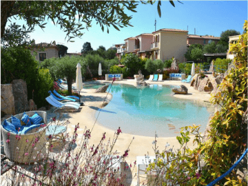 vakantiehuis sardinie aan zee en met zwembad- sardinia4all (17).jpg