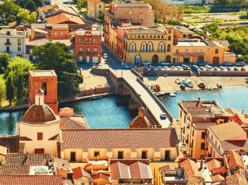 Bosa in der Region Oristano, West-Sardinien