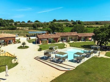 La Vinia Bed and Wine Alghero (5).jpg