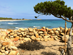 Wandern von Capo Comino nach Berchida - Nordost-Sardinien