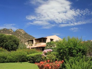 Hotel   Albaruja Costa Rei Sardinien 2026 - sardinia4all (12).jpg