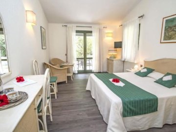 Hotel   Albaruja Costa Rei Sardinien 2026 - sardinia4all (16).jpg